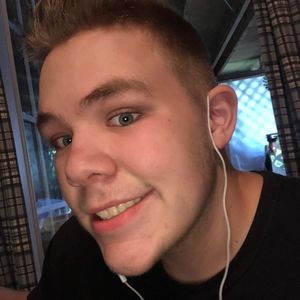 Meet your Posher, Seth